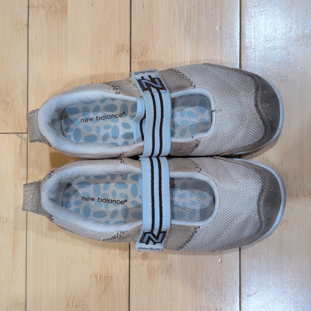 New Balance Kids Beige and Gray Sneakers